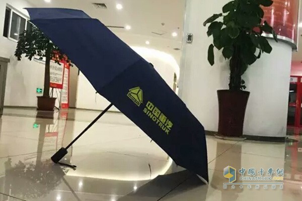 中國(guó)重汽雨傘