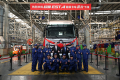 歐曼EST首臺下線 超級卡車進入量產階段