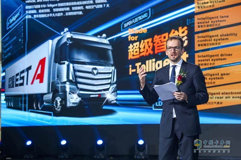 歐曼EST超級(jí)卡車登陸上海灘