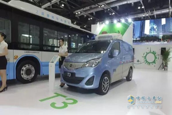 T3純電動物流車