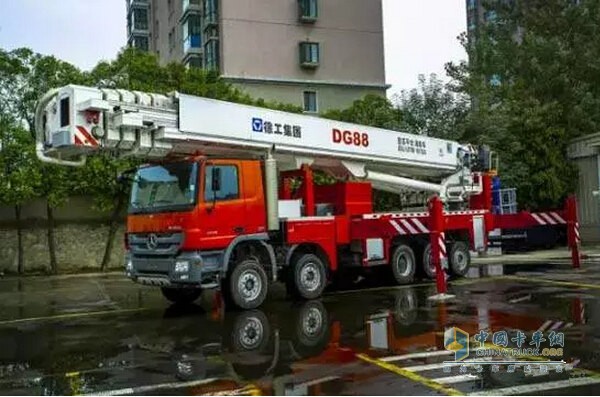 徐工DG88登高平臺消防車