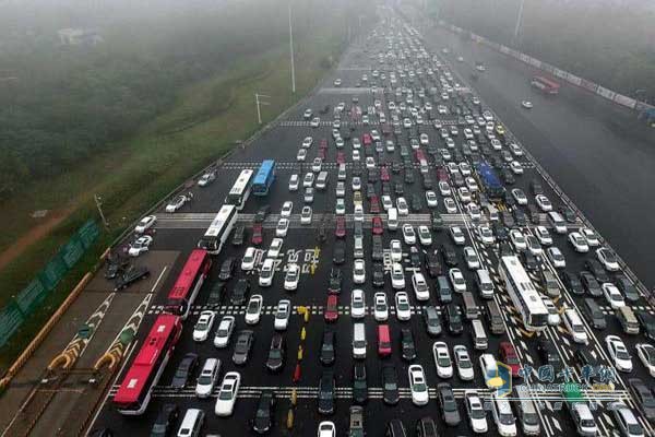 江蘇省高速公路出行高峰