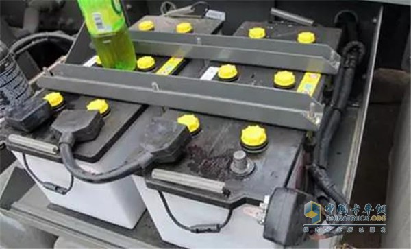 電池如有綠色氧化物，一定要盡快處理