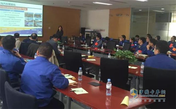 吉林大學汽車仿真與控制國家重點實驗室主任陳虹教授作報告