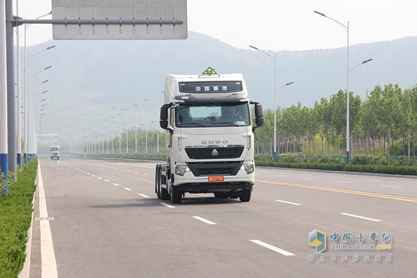 智能卡車路試