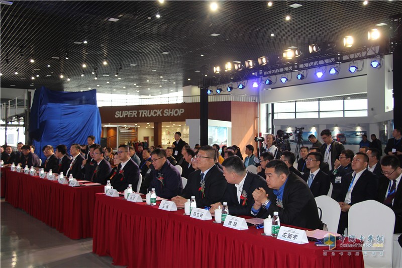 福田歐曼攜手長(zhǎng)久物流打通轎運(yùn)車領(lǐng)域生態(tài)圈