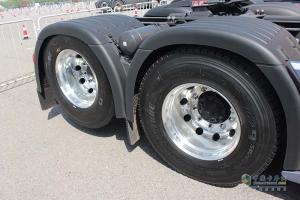 斯堪尼亞 G410 6×4NA 6×4牽引車（危險(xiǎn)品運(yùn)輸）