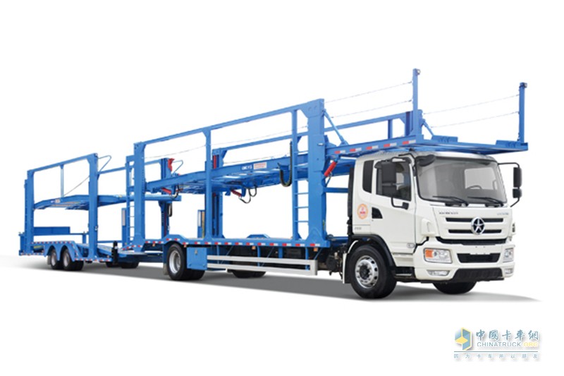 大運(yùn)N6中置軸6×2 290馬力國(guó)五轎運(yùn)車(chē) 