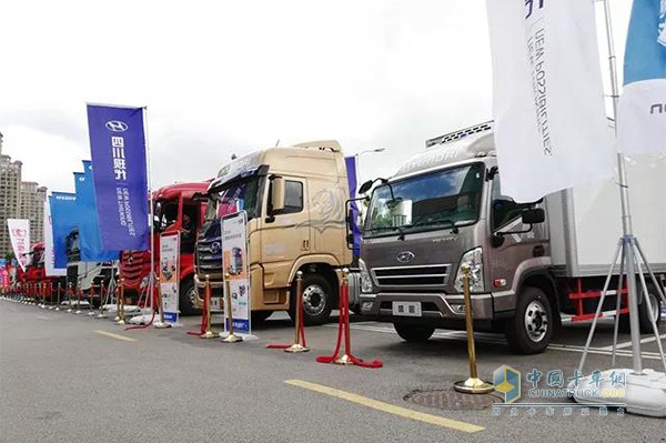 創(chuàng)虎、盛圖展車