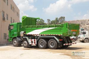 聯(lián)合卡車(chē) 超短軸距 8×4 LNG 城市渣土自卸車(chē)