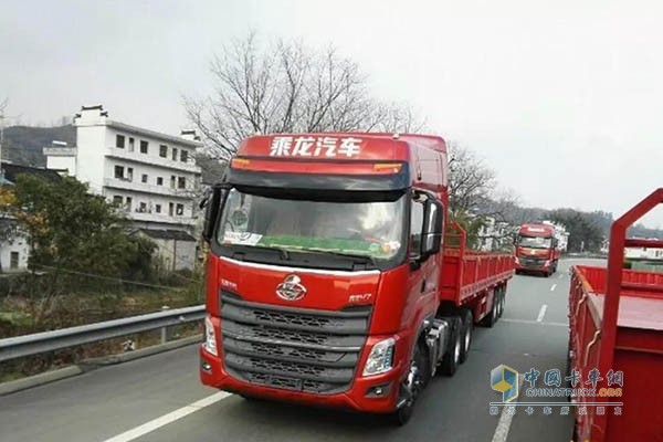 利用慣性行車