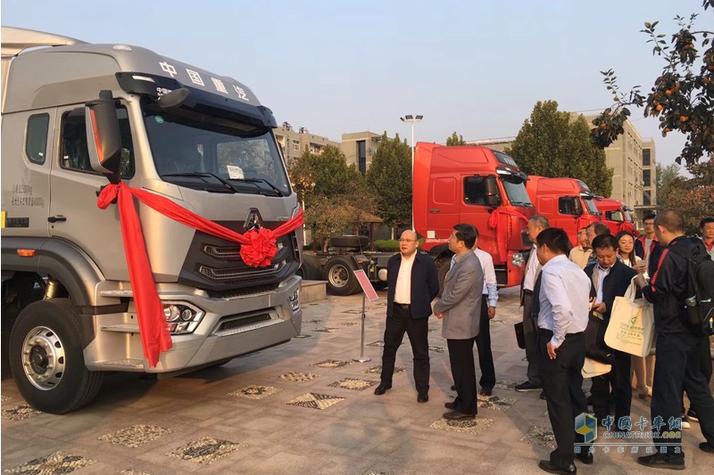 “重汽豪沃杯”山東省道路貨運(yùn)汽車駕駛員職業(yè)技能競(jìng)賽