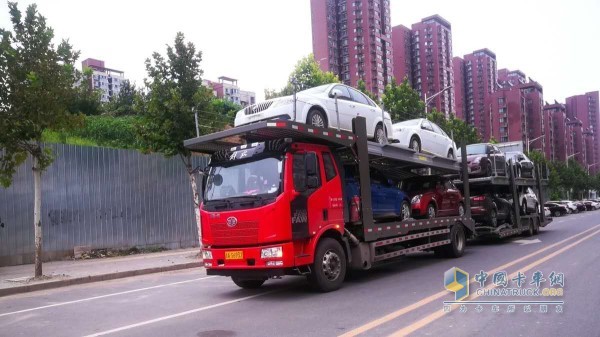 長久中置軸轎運車