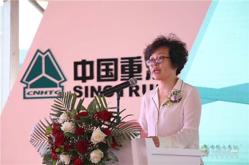 2018中國重汽曼技術(shù)產(chǎn)品實(shí)況挑戰(zhàn)賽哈爾濱站