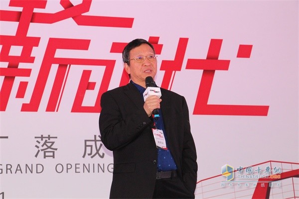 方盛車橋董事長(zhǎng)胡萬(wàn)良先生