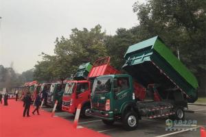 年底了 重汽的“王牌軍”帶著成績(jī)單和6.6萬(wàn)輛的目標(biāo)強(qiáng)勢(shì)來(lái)襲