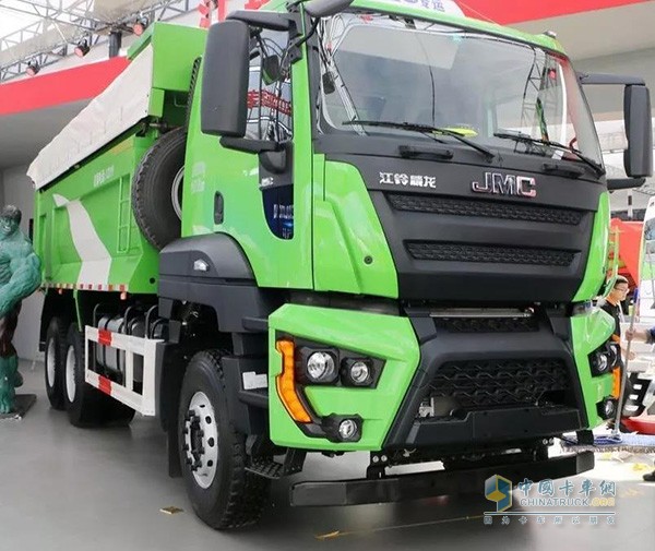 江鈴威龍渣土車