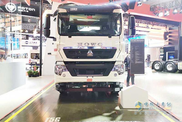 HOWO-T5G L4級(jí)無(wú)人駕駛電動(dòng)卡車
