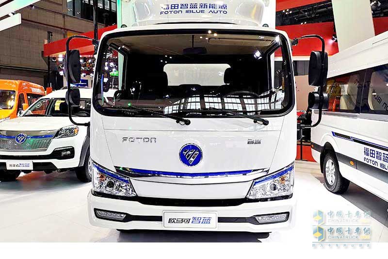 福田汽車召開新聞發(fā)布會 歐曼、歐馬可、奧鈴新產(chǎn)品陸續(xù)發(fā)布