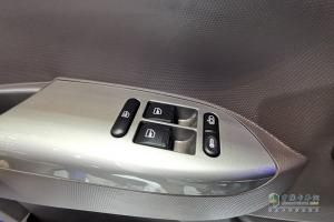 福田歐馬可 智藍(lán) 純電動(dòng)廂式物流車