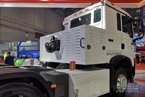中國(guó)重汽 T5G L4級(jí)純電動(dòng)無(wú)人駕駛牽引車(chē)