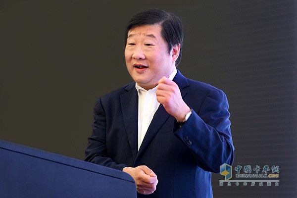 中國重汽黨委書記、董事長譚旭光