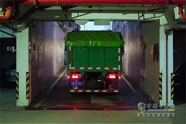 東風(fēng)力拓T5自卸車(chē)輕易出入地下室