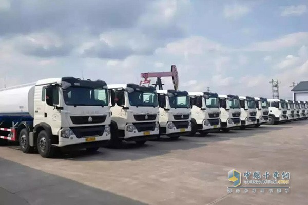 豪沃T5G?；愤\輸車