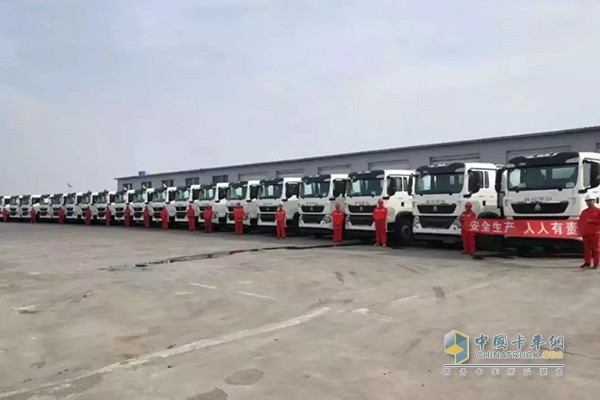 豪沃T5G危化品運輸車
