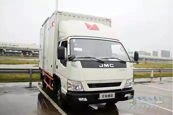 江鈴順凱