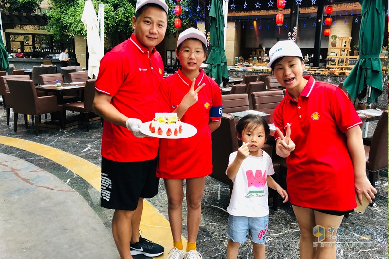 “解放征萬里，殼牌助無憂” 第三屆卡友達(dá)人大賽首站快樂家庭賽蓉城開賽