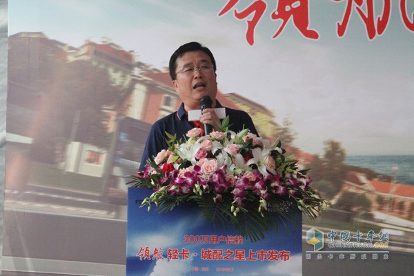 時(shí)代汽車營銷公司銷售副總經(jīng)理王小凱