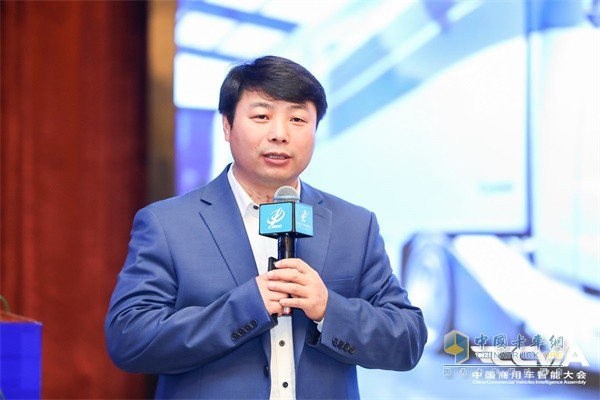 中國(guó)汽車流通協(xié)會(huì)秘書長(zhǎng)鐘渭平