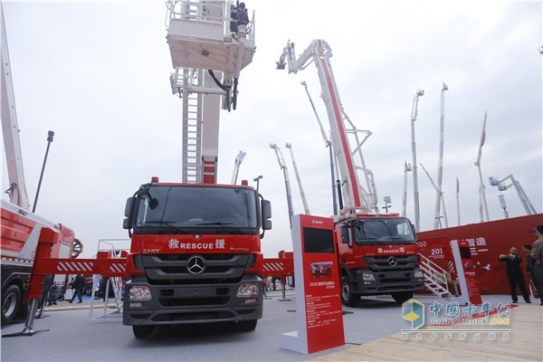 三一舉高噴射消防車及登高平臺(tái)消防車