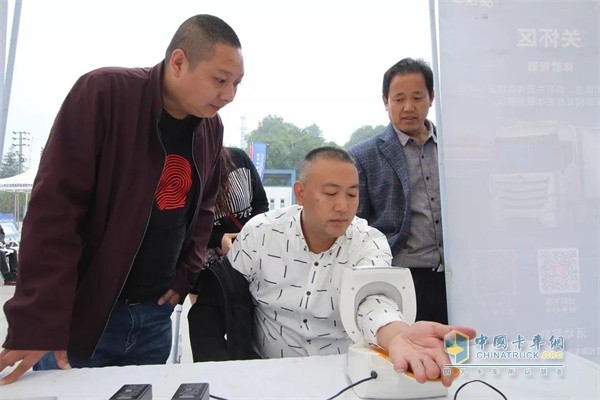 福田戴姆勒汽車血壓測(cè)試