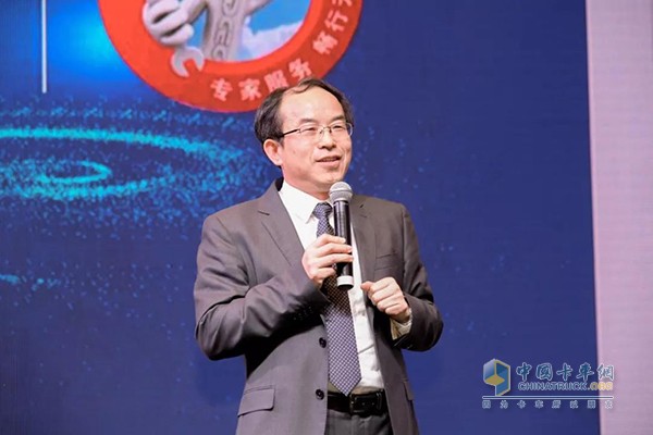東風康明斯發(fā)動機有限公司總經理徐大千先生