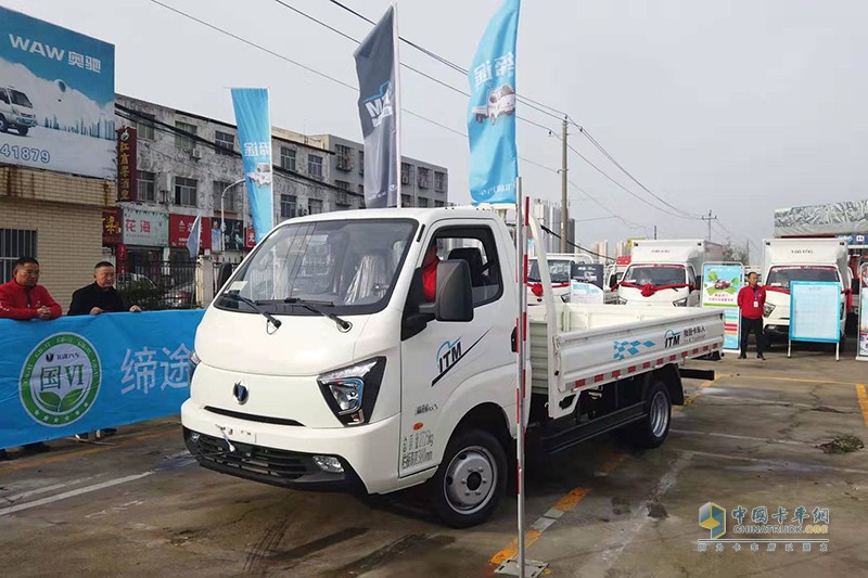 飛碟汽車“我是卡車人國(guó)六精英賽”襄陽火力開賽！