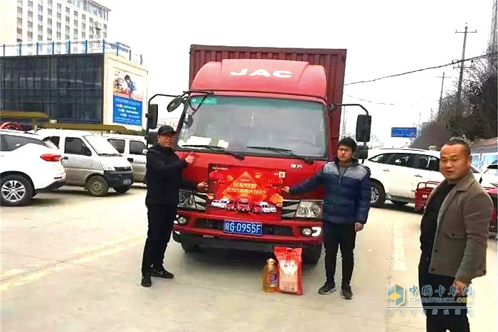 為商貿(mào)類(lèi)用戶送溫暖