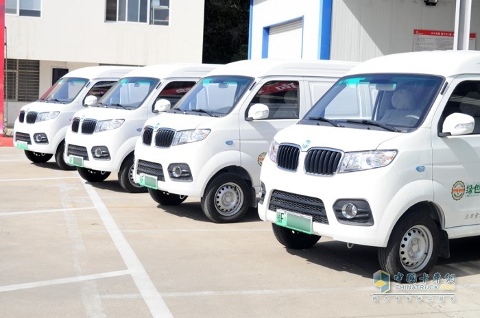 東風汽車股份旗下東風襄陽物流工貿有限公司(以下簡稱“物流公司”)與湖北融譽等企業(yè)簽約