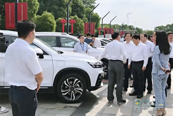 開沃汽車展示