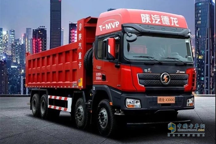 德龍X3000 8×4標(biāo)準(zhǔn)版自卸車(chē)