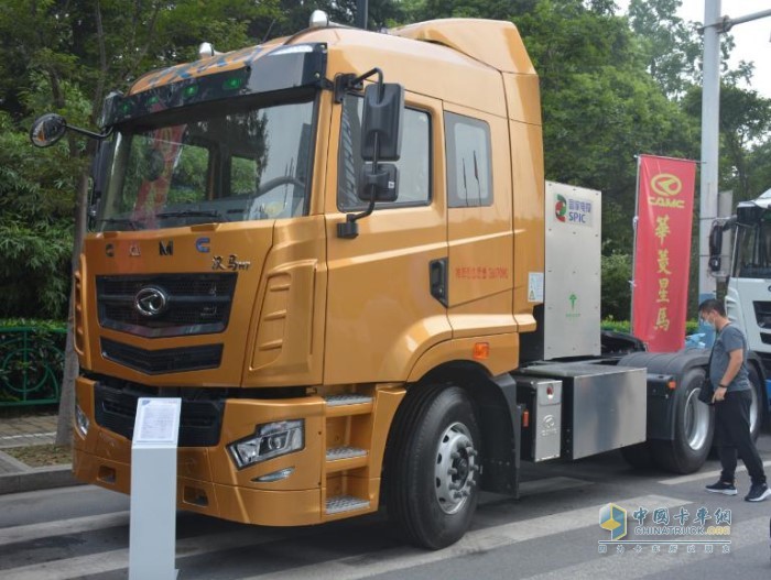 6×4充電版電動(dòng)牽引車(chē)