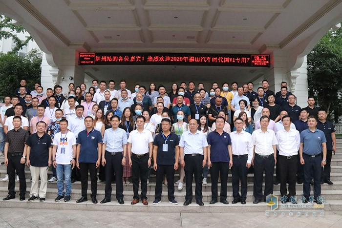 品質(zhì)擔(dān)當(dāng)共享共贏，時(shí)代汽車以國六為契機(jī)，做行業(yè)內(nèi)最專業(yè)的專用車底盤供應(yīng)商