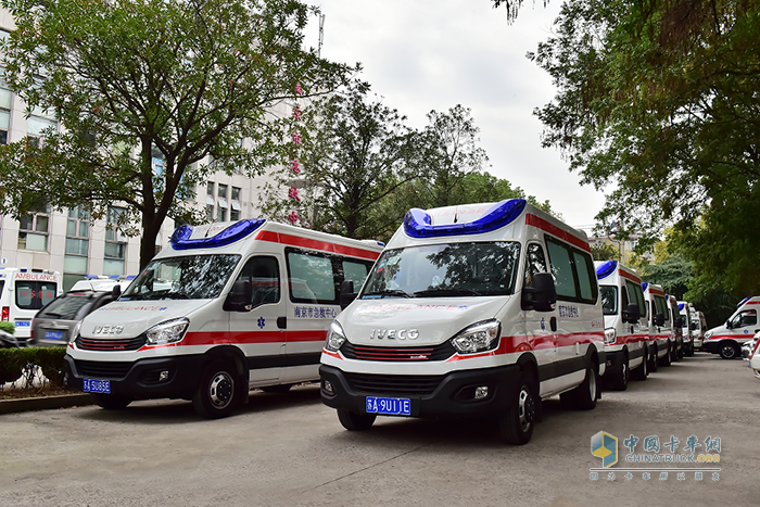 南京依維柯救護車