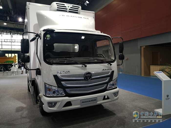 歐馬可S1超級(jí)輕卡冷藏車