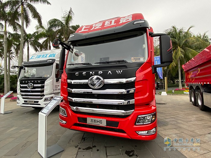 紅巖杰豹H6載貨車(chē)