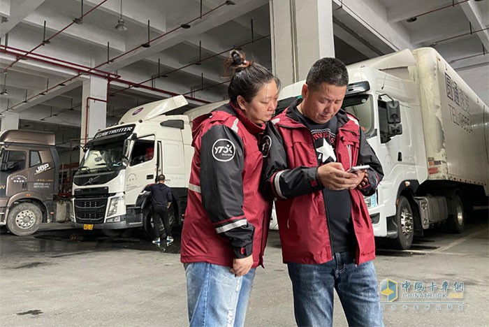 沃爾沃卡車,快遞運輸,重卡