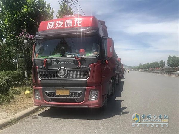 陜汽重卡  牽引車(chē)