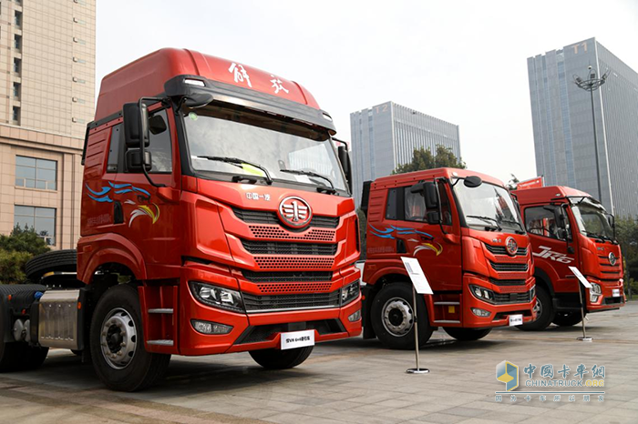一汽解放青汽,M計劃,牽引車