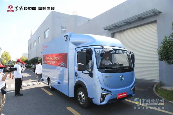 東風(fēng)輕型車(chē) 滿載信賴